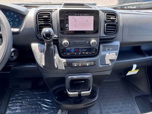 Used 2025 RAM ProMaster 3500 FWD image 15