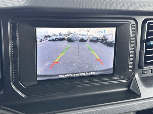 Used 2023 Ford Bronco Black Diamond image 6