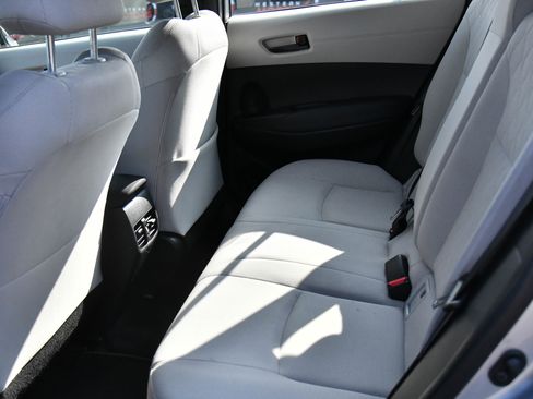 Used 2024 Toyota Corolla Cross L FWD image 34