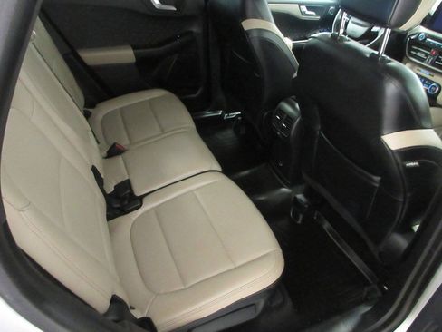 Used 2020 Ford Escape SEL AWD/4WD image 18