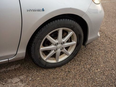 Used 2012 Toyota Prius C Three FWD image 9