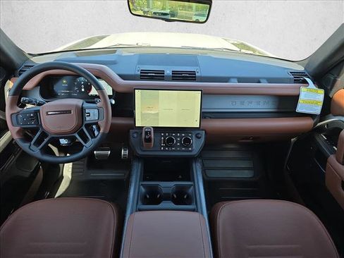 New 2026 Land Rover Defender 110 OCTA AWD/4WD image 9