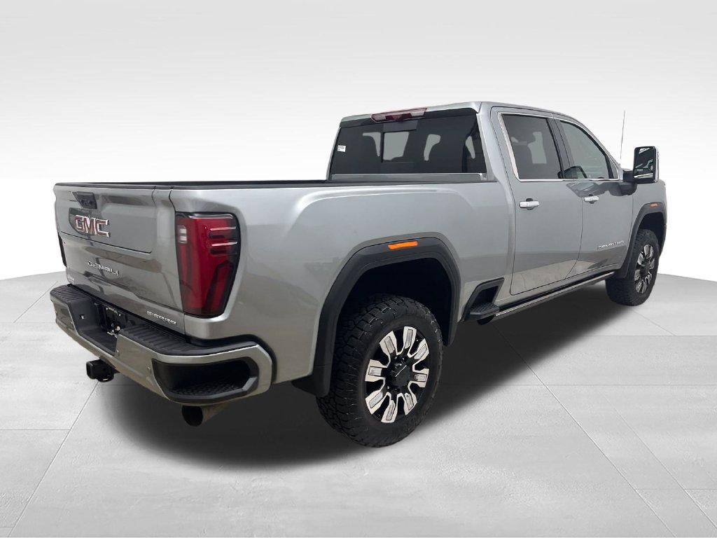 Used 2025 GMC Sierra 2500 Denali w/ Denali Reserve Package AWD/4WD image 5