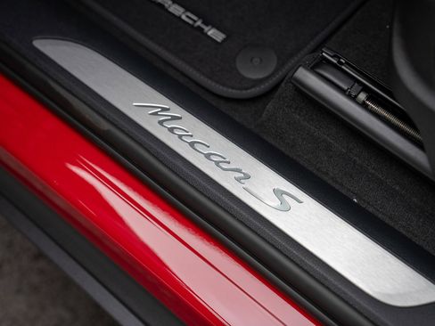 New 2026 Porsche Macan S image 12