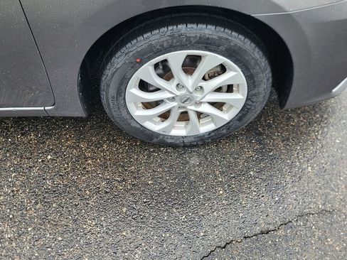 Used 2019 Nissan Sentra SV image 15