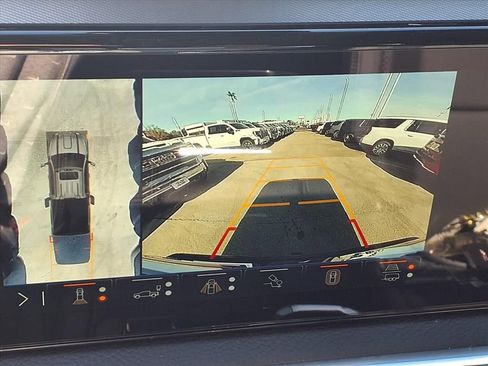 New 2026 GMC Sierra 3500 Denali w/ Denali Reserve Package image 4