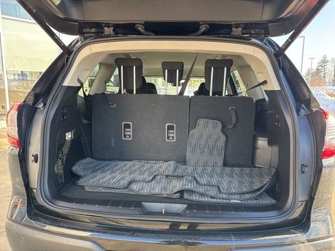 Used 2022 Subaru Ascent Premium w/ Convenience Package image 32