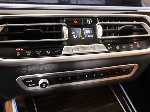 Used 2021 BMW X5 xDrive45e w/ Premium Package image 8