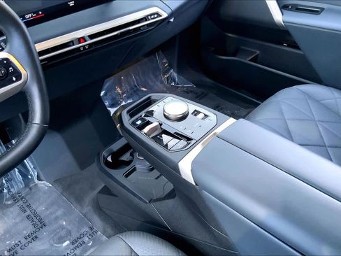 Certified 2023 BMW iX xDrive50 image 16
