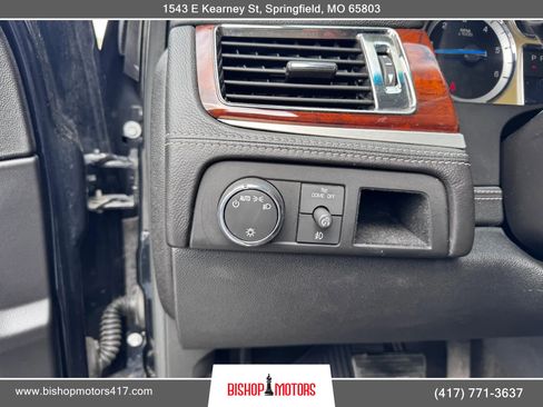 Used 2012 Cadillac Escalade Platinum image 28