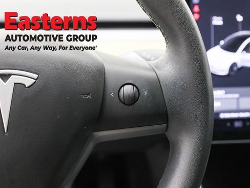 Used 2019 Tesla Model 3 Long Range image 16