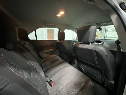 Used 2017 Chevrolet Equinox LT w/ Convenience Package image 17