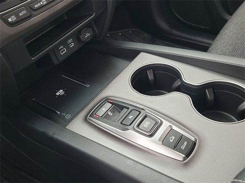 Certified 2025 Honda Ridgeline Sport image 17