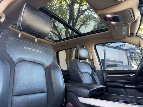 Used 2019 RAM 1500 Laramie image 30