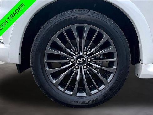 Used 2024 INFINITI QX80 Sensory w/ Cargo Package AWD/4WD image 33