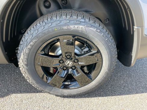 New 2026 Honda Ridgeline Black Edition image 36