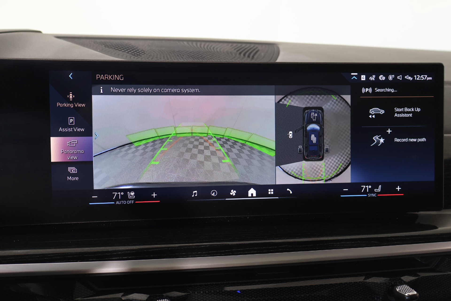 Used 2024 BMW X7 xDrive40i w/ M Sport Package AWD/4WD image 6
