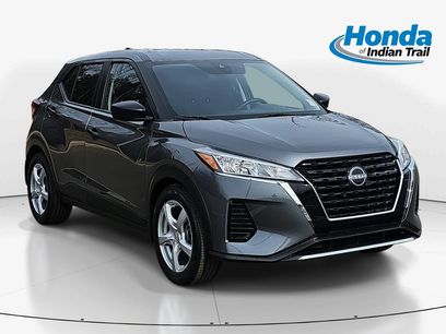 Used 2025 Nissan Kicks Play S