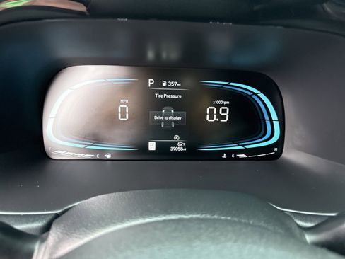 Used 2025 Hyundai Palisade SEL FWD image 33