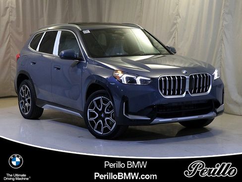 Used 2025 BMW X1 xDrive28i w/ Premium Package image 1