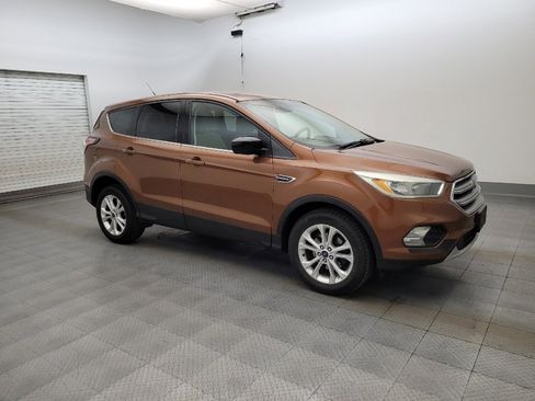 Used 2017 Ford Escape SE FWD image 11