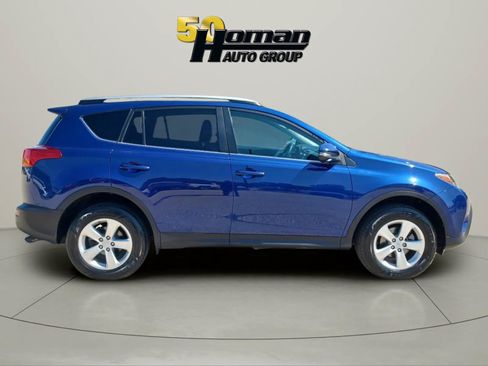 Used 2014 Toyota RAV4 XLE AWD/4WD image 6