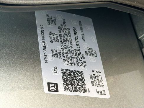 New 2026 Cadillac Escalade Platinum Sport w/ LPO, ONYX Package image 36