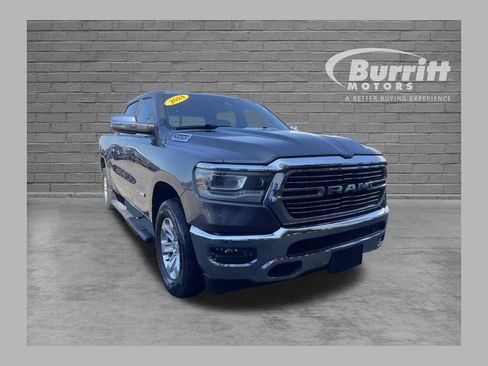 Used 2024 RAM 1500 Laramie AWD/4WD image 1