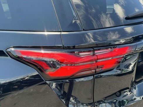 Certified 2023 Chevrolet Traverse LT image 7