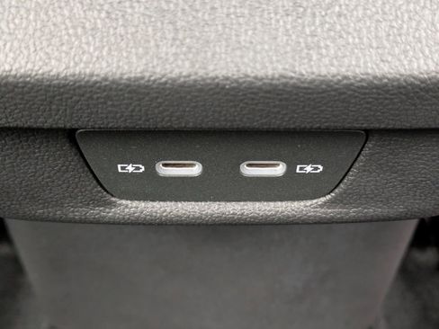 New 2026 Volkswagen Tiguan S FWD image 17