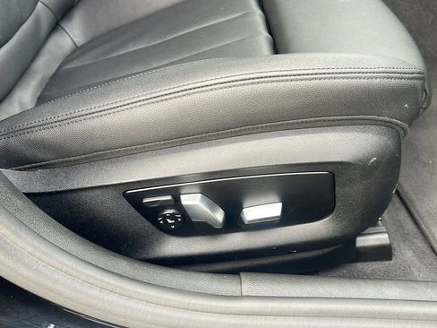 Used 2017 BMW 530i image 28