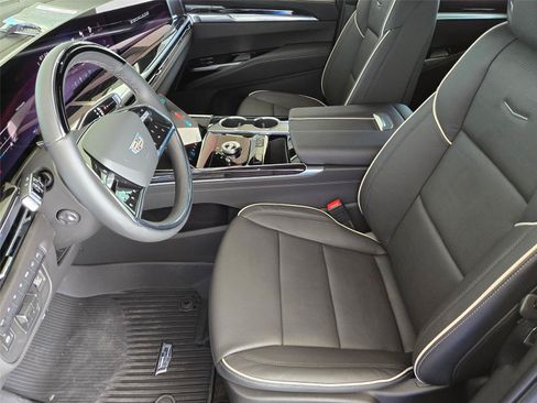 New 2026 Cadillac Escalade Sport w/ Touring Package AWD/4WD image 11