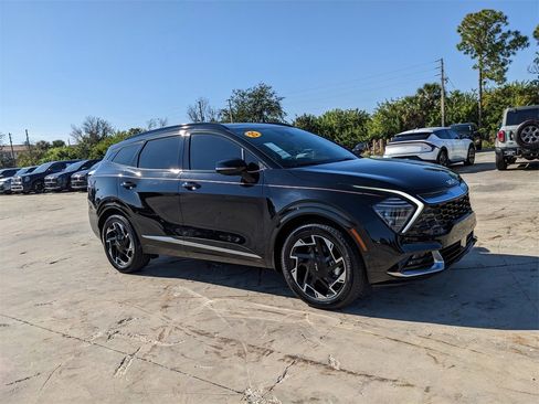 Certified 2025 Kia Sportage SX image 2