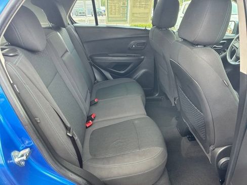 Used 2015 Chevrolet Trax LS FWD image 22