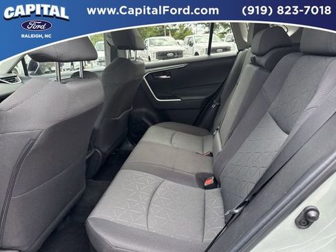 Used 2023 Toyota RAV4 XLE image 16