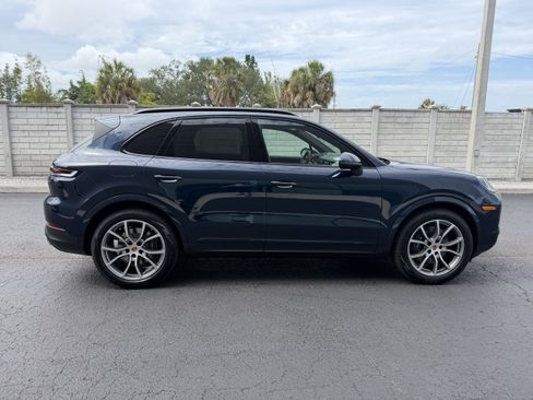New 2026 Porsche Cayenne AWD/4WD image 7