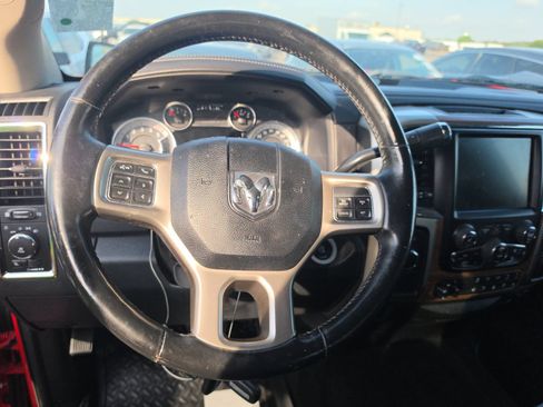 Used 2016 RAM 2500 Laramie w/ Cold Weather Group AWD/4WD image 8