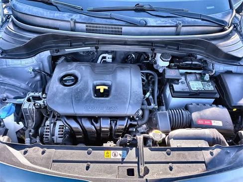 Used 2022 Kia Soul LX image 14