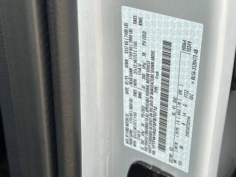 Used 2025 Ford F150 Raptor image 27