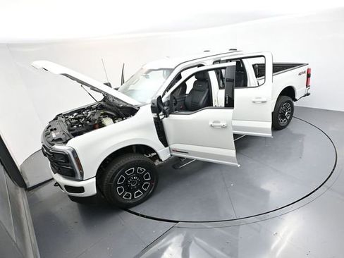 New 2026 Ford F350 Platinum image 37
