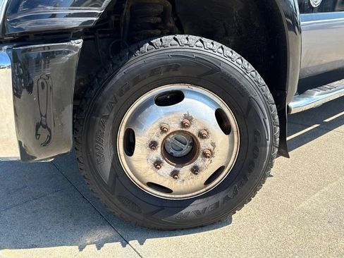 Used 2015 Ford F350 XLT w/ FX4 4x4 Off Road Package image 46
