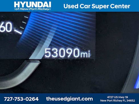 Used 2019 Hyundai Santa Fe FWD image 40