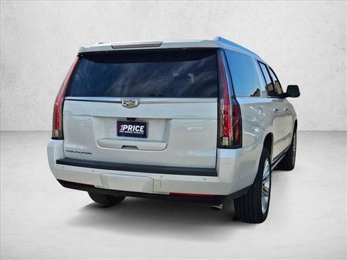 Used 2018 Cadillac Escalade ESV Platinum image 5