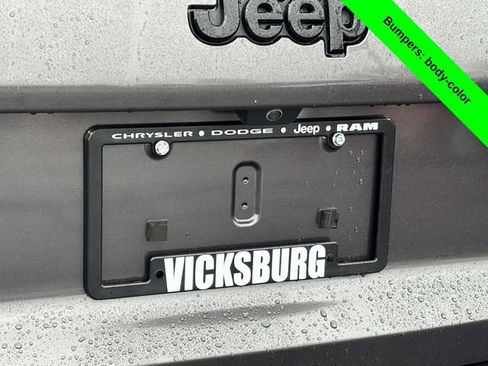 Used 2023 Jeep Cherokee Altitude Lux image 39