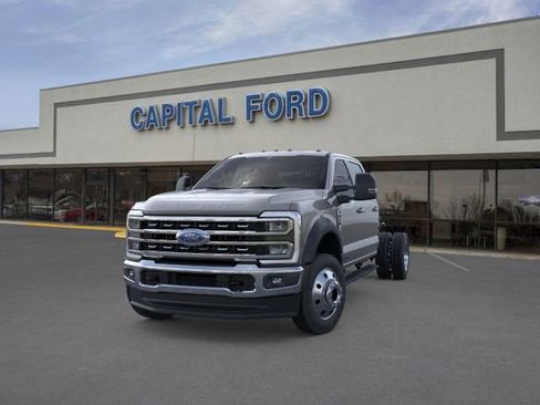 New 2026 Ford F450 Lariat image 2