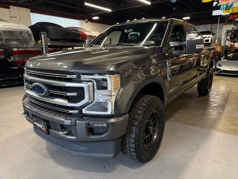 Used 2020 Ford F350 Platinum w/ FX4 Off-Road Package image 9