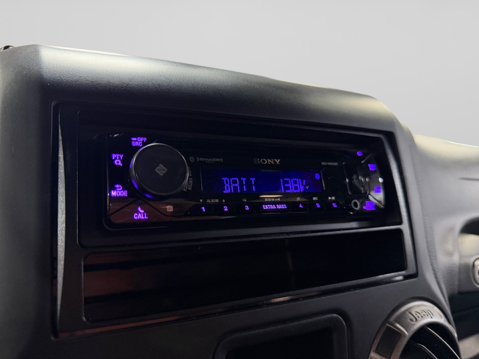 Used 2014 Jeep Wrangler Sport AWD/4WD image 26
