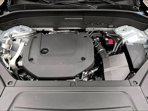 New 2026 Volvo XC90 B6 Ultra w/ Lounge Package image 12