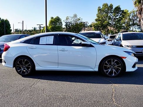 Used 2019 Honda Civic Sport image 7