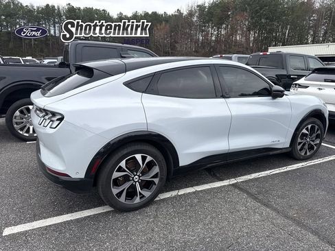 Used 2023 Ford Mustang Mach-E Premium image 16